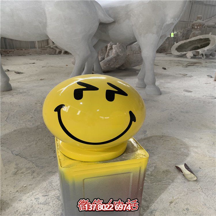 全新玻璃鋼游樂場，彩繪公仔、卡通雕塑，讓您的游樂體驗更加豐富多彩